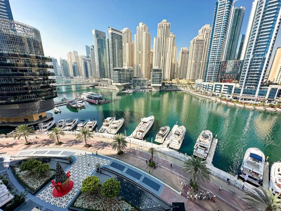Apartment Cinematic View - Emaar Residences *