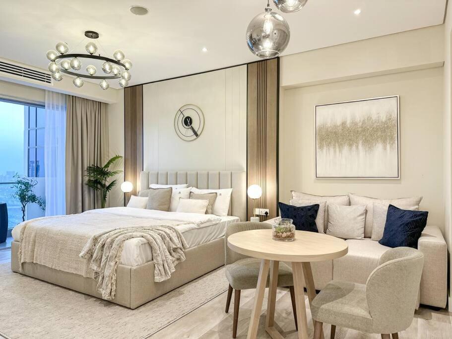 Cinematic View - Emaar Residences Dubai