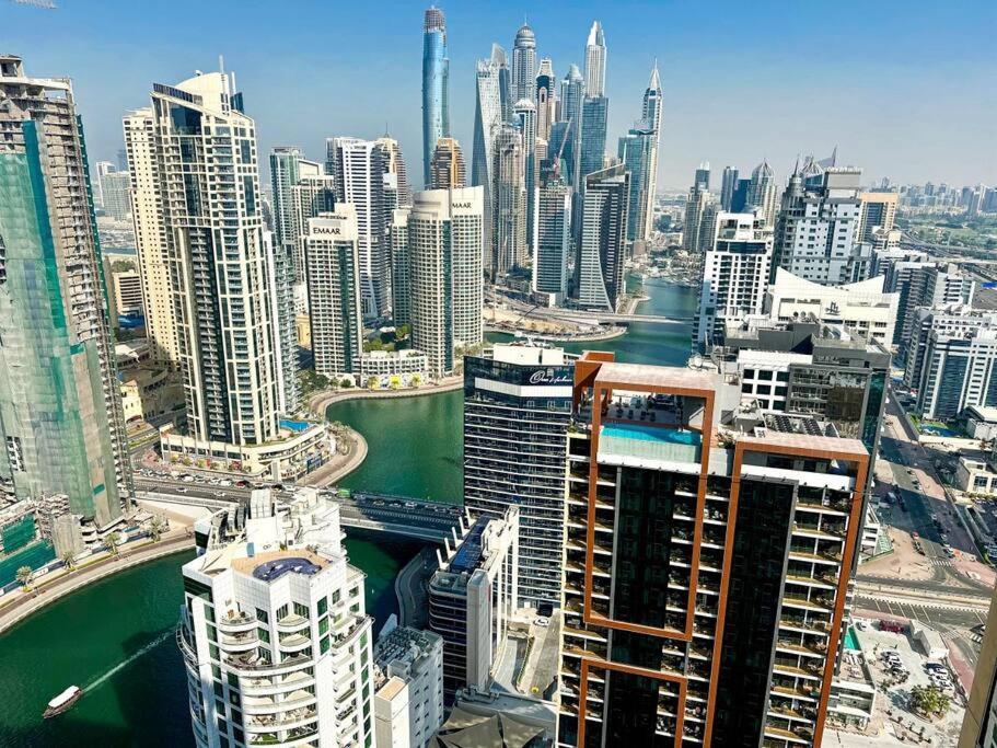 Cinematic View - Emaar Residences