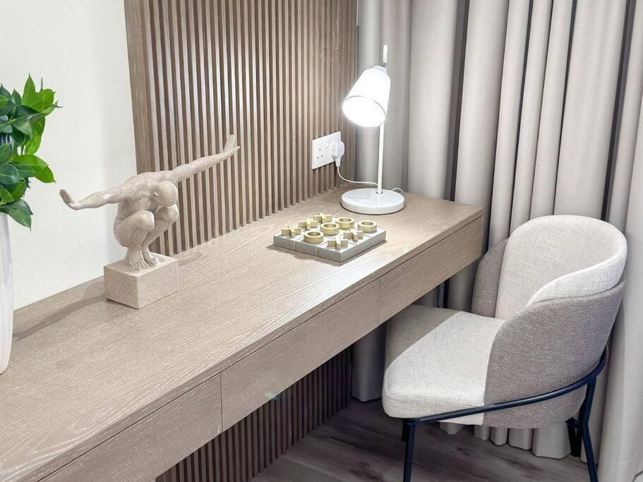 Apartment Cinematic View - Emaar Residences