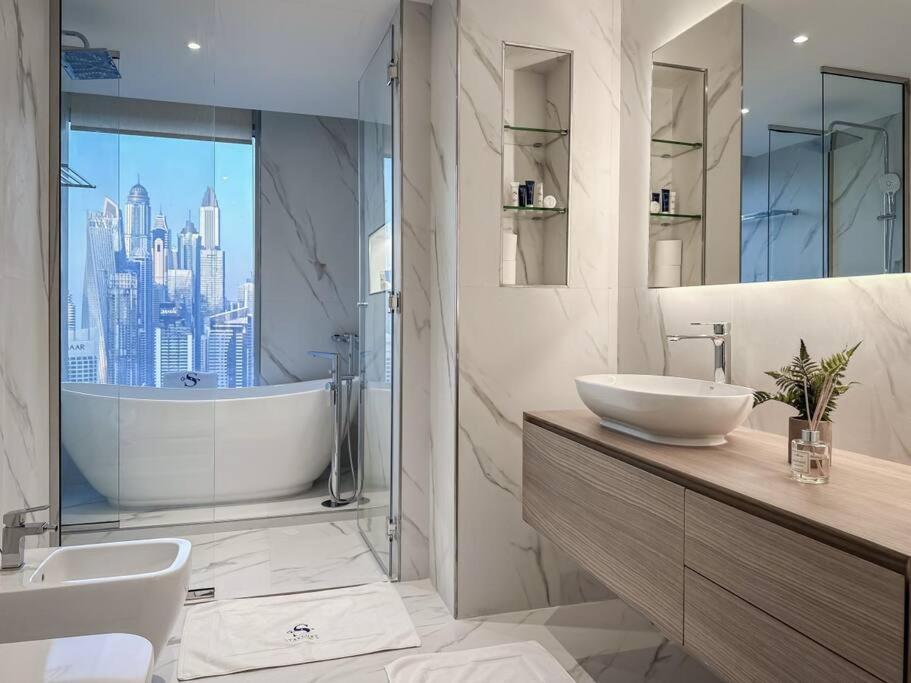 Apartment Cinematic View - Emaar Residences *