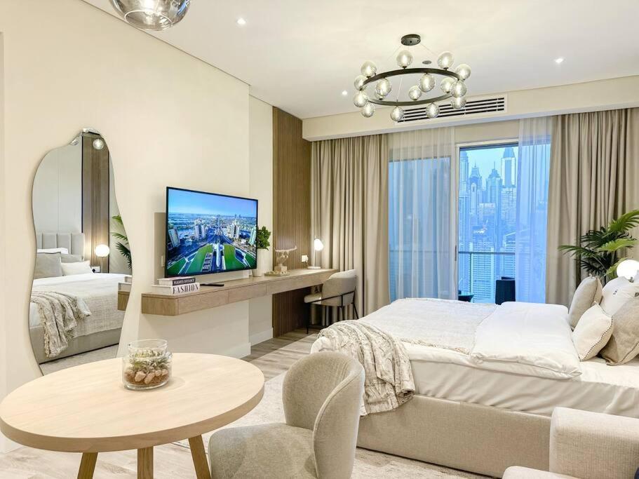 Cinematic View - Emaar Residences Apartment Dubai