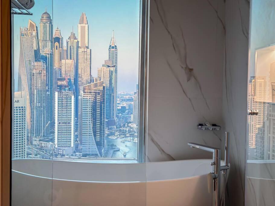 Cinematic View - Emaar Residences Dubai