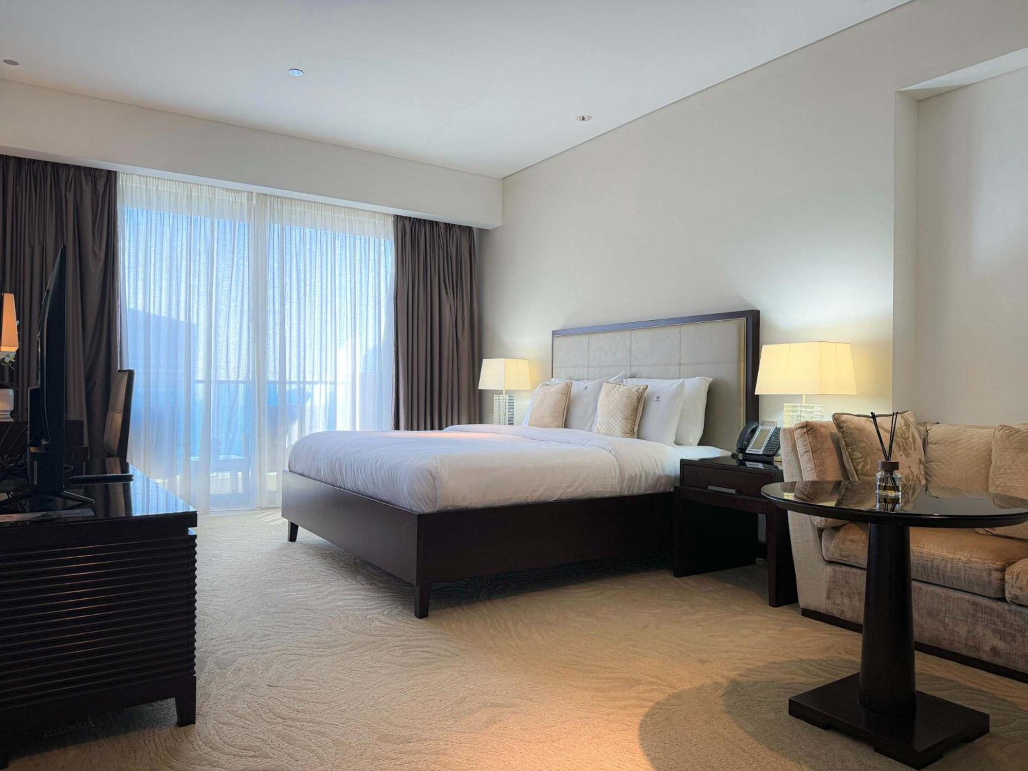 Apartment Cinematic View - Emaar Residences *